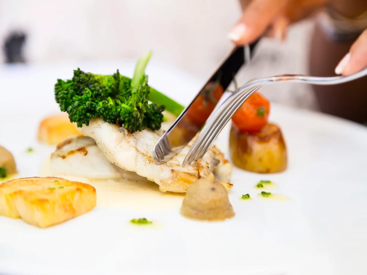 Romantic French-Mediterranean dining at Casanis in Marbella’s Old Town