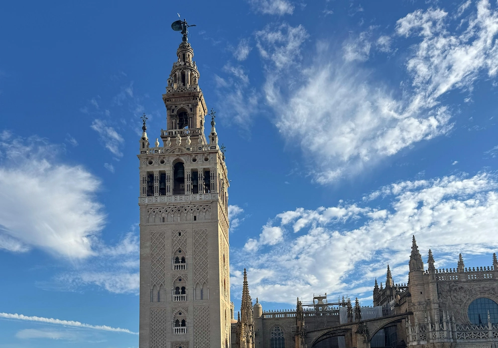 Giralda Tower Seville – cathedral bell tower with panoramic city views